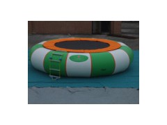 1Water Climbling Seasaw Trampoline Iceberg Water Bouncer图1