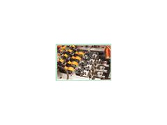 multi-stage cold forge forming machine图1