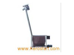 DTC Plastic Material Automatic Feeder图1