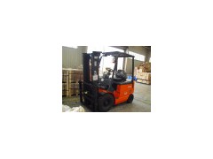 Electric Forklift 2.0t图1