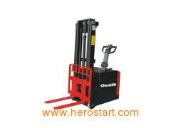 Counter Balanced Electric Stacker (ClP10)图1
