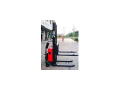 1 Ton Full Electric Stacker (TB10A-16)图1