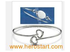 Fashion Stainless Steel Bracelet with White Glass Beads (BC8694)图1