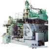 Accumulator head blow moulding machine