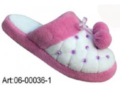 OFFER KINDS OF SLIPPERS图1