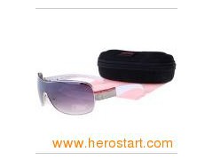 Sunglasses With Designer Style图1