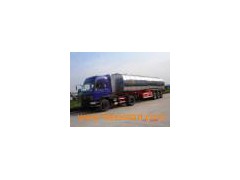 Liquid Tank Trailer图1