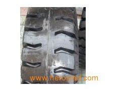 Bias Light Truck Tyres 9.00-20 10.00-20 11.00-20图1