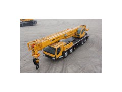 Truck Crane Capacity 70 Ton (QY70K-1)(0)图1