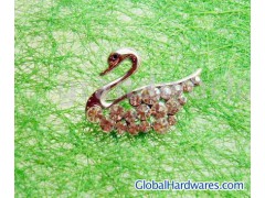 Brooch图1
