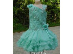 Pettidress wanted low minimums great price