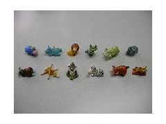 The Greek merchants ask to buy the Plastict toys